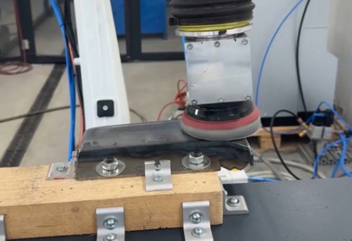 Robotic grinding systems for the engineering industry